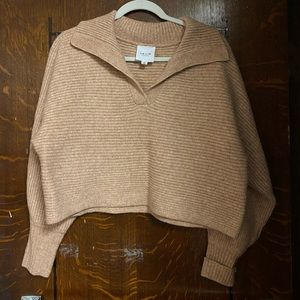 Collar sweater